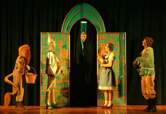 Emerald City, Wizard Of Oz, Hart Theatre Company, St Leonards College. Photo by Grosveld Ink