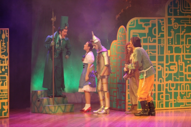 Emerald City, Wizard Of Oz, Hart Theatre Company, St Leonards College. Photo by Grosveld Ink